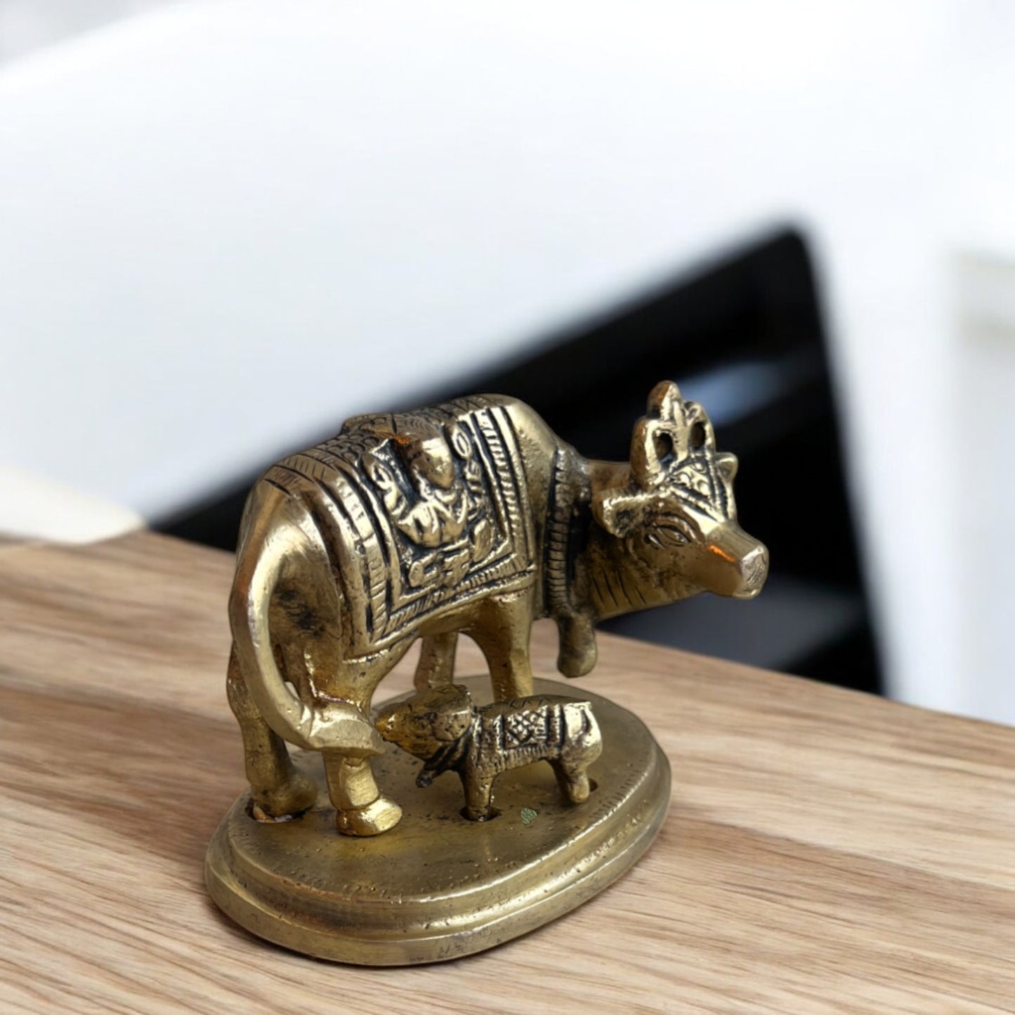 Holy Kamadhenu Figurine | 1 in.