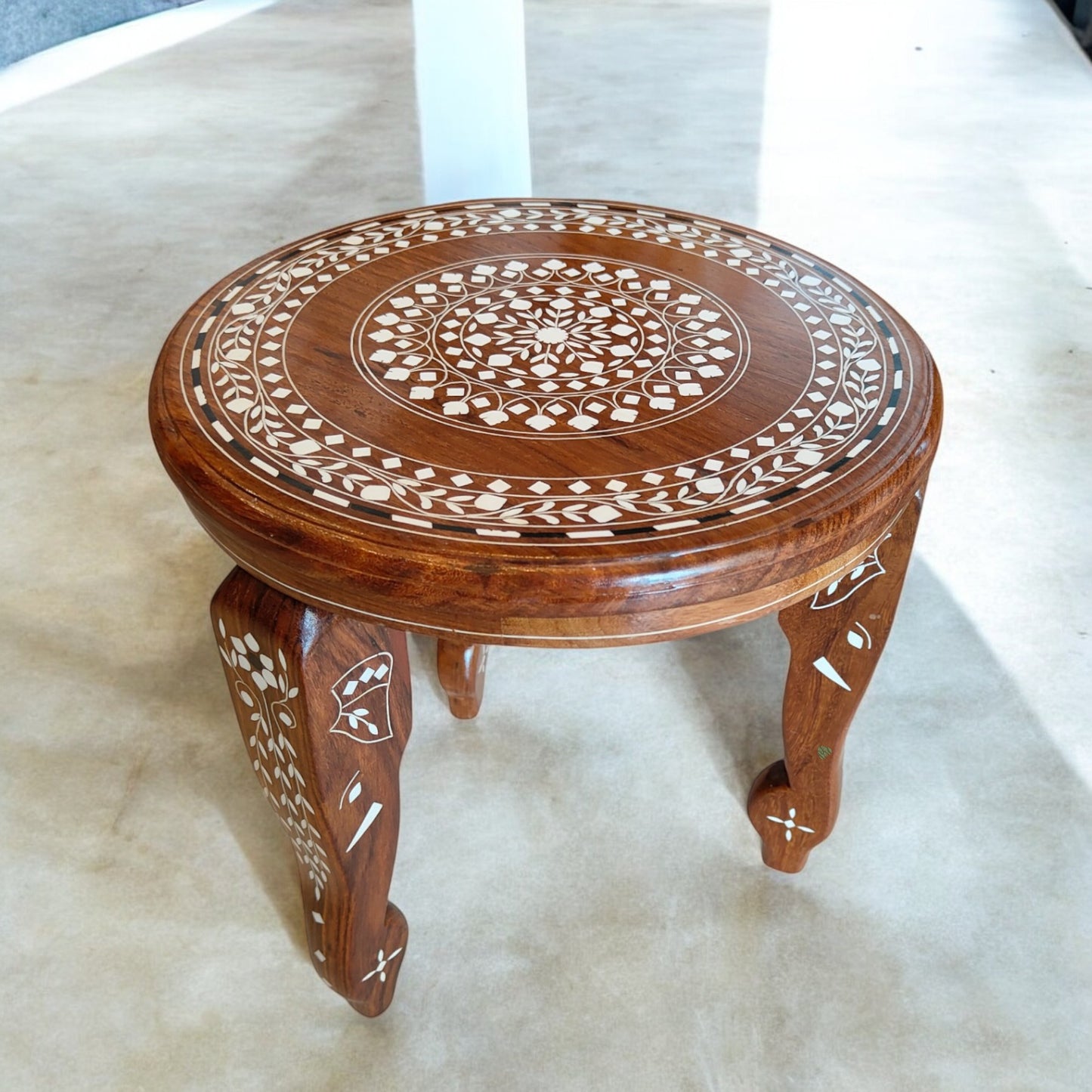 SacredFig Premium Decorative Coffee Table in Hand carved White Work on Sheesham Wood - Round shape, 12 in (d)