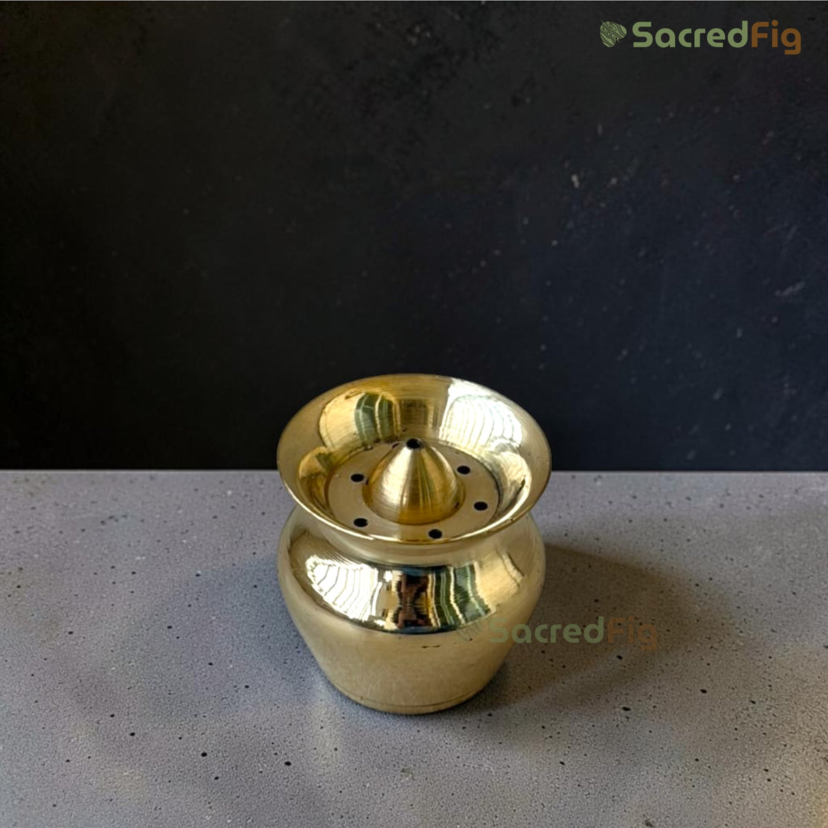 SacredFig Veda Brass Agarbatti Stand | Incense holder | 1.7 In. (h)