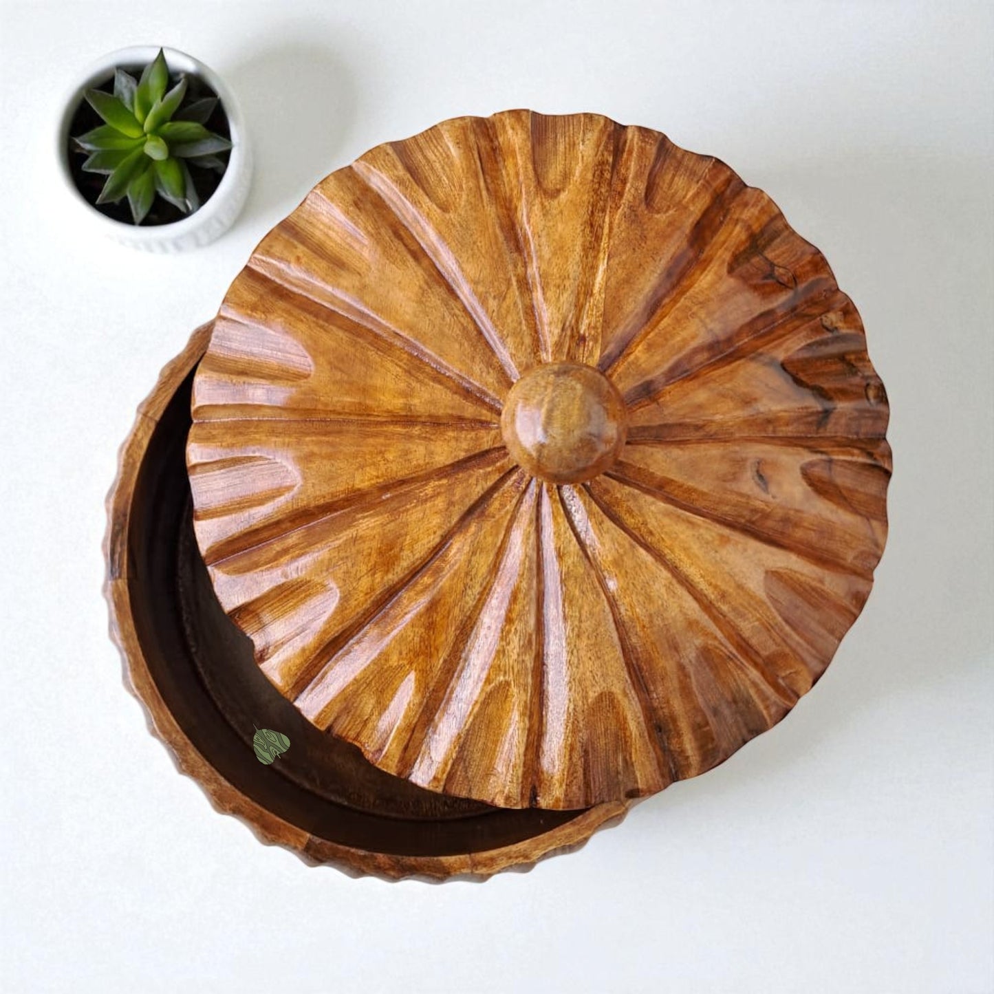 SacredFig Acacia Wood Chapati Box, Roti Box, Premium Hot Pot, Hot Case (9 in)