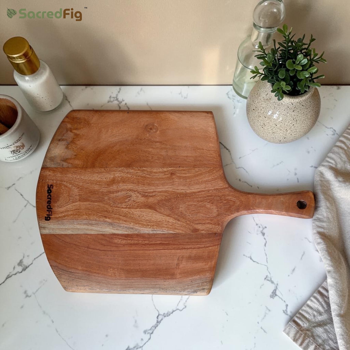 SacredFig Pizza & Bread Platter| Neem Wood Platter| Compact, Elegant & Natural Grain Pattern | 12 × 8 in