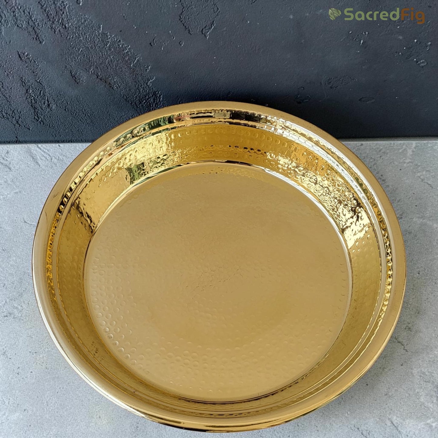SacredFig Handcrafted Brass Paraat - L| 15x2.4 In | Hammered Series | Premium Brass Cookware