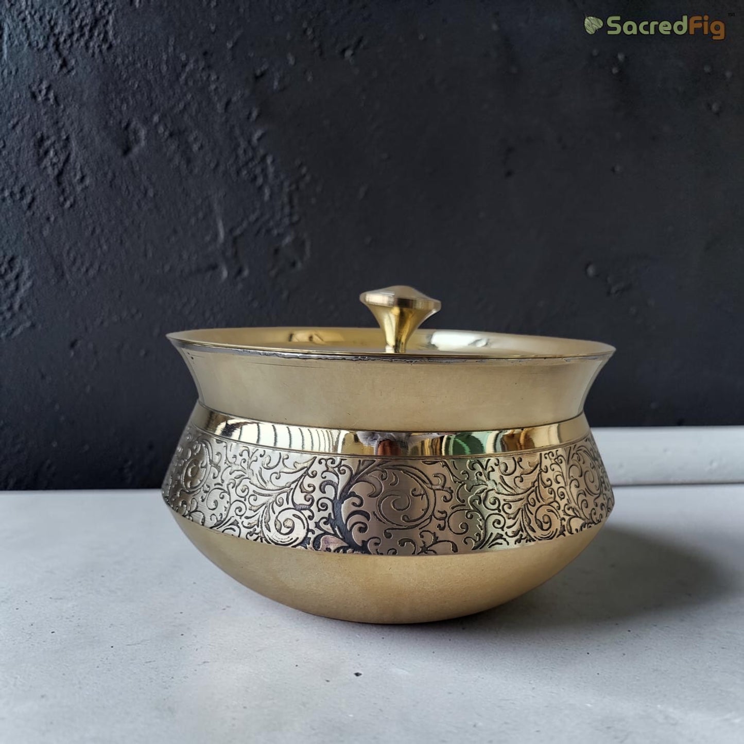 Brass Handi with Lid (1000ml) |Handcrafted Inner Kalai Cooking Pot | Eternal Vine Series | SacredFig